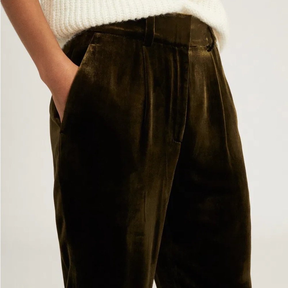Reiss || Amina‎ Pleated Velvet Trousers Silk Blend Olive Green US 0